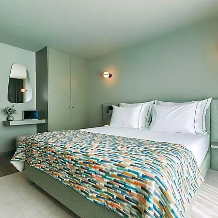 Hotel 705 Porto Prime 4*