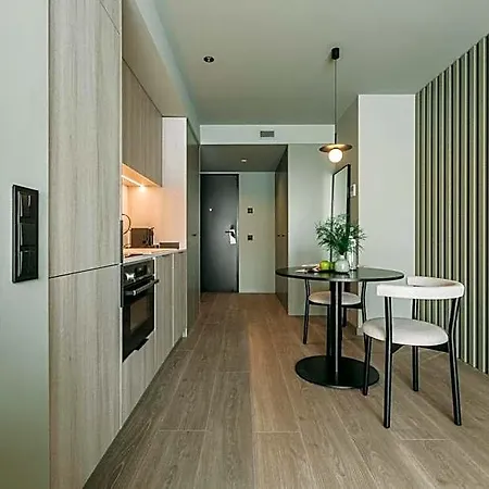 705 Porto Prime